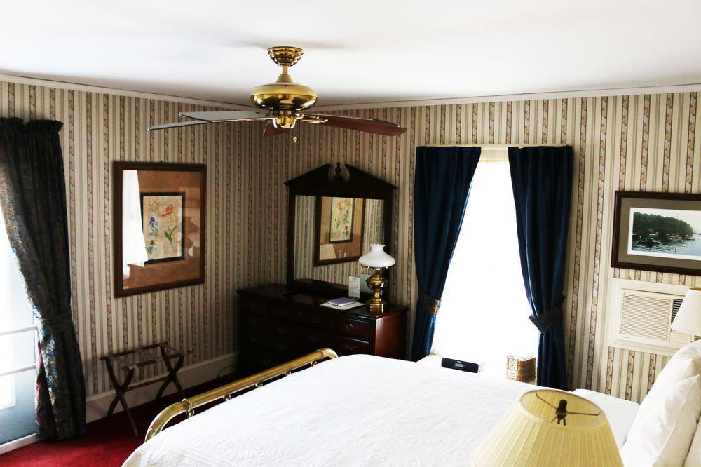 Camden Windward House Hotel ภายนอก รูปภาพ