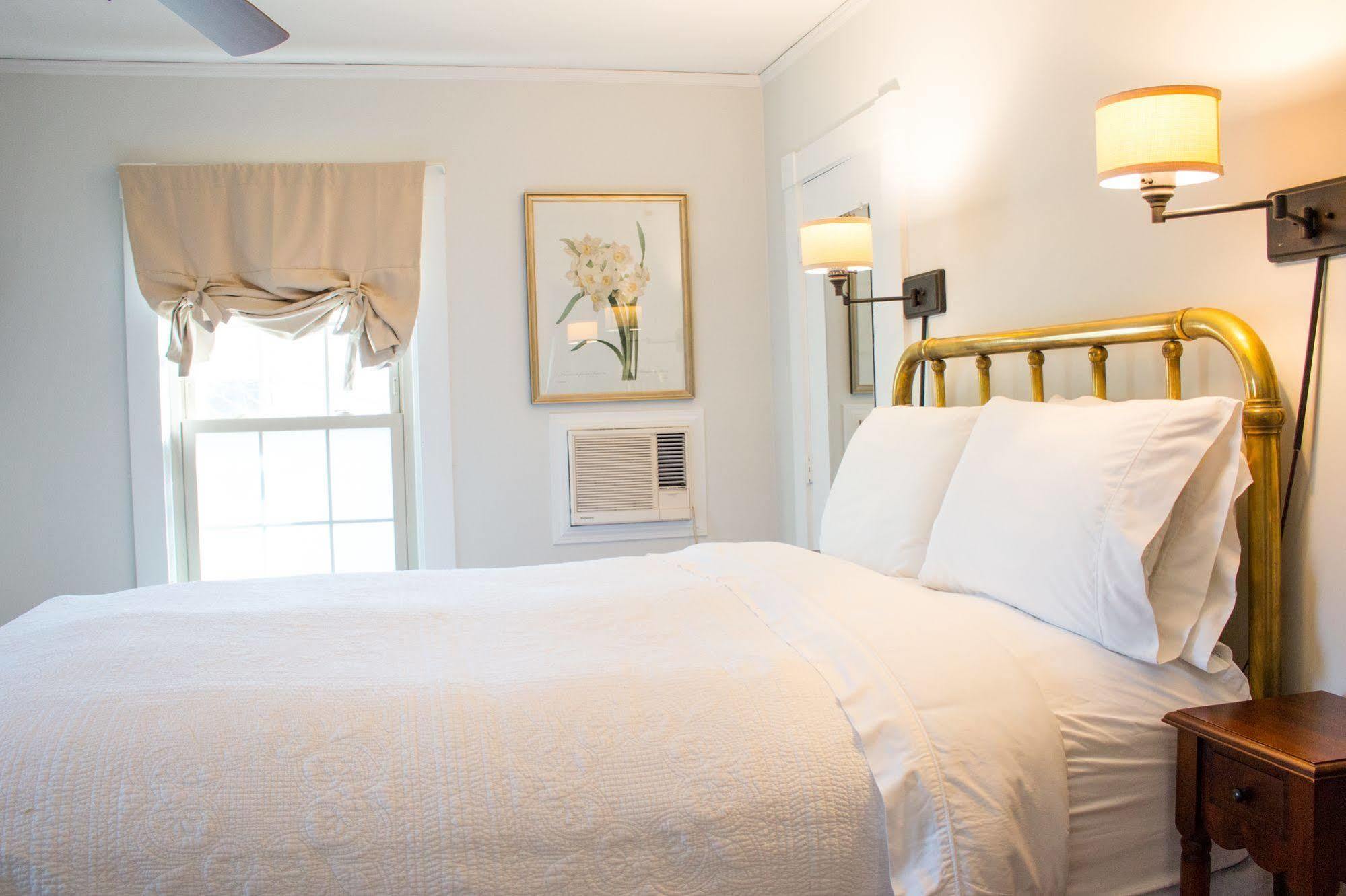 Camden Windward House Hotel ภายนอก รูปภาพ