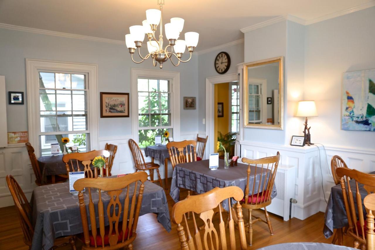 Camden Windward House Hotel ภายนอก รูปภาพ