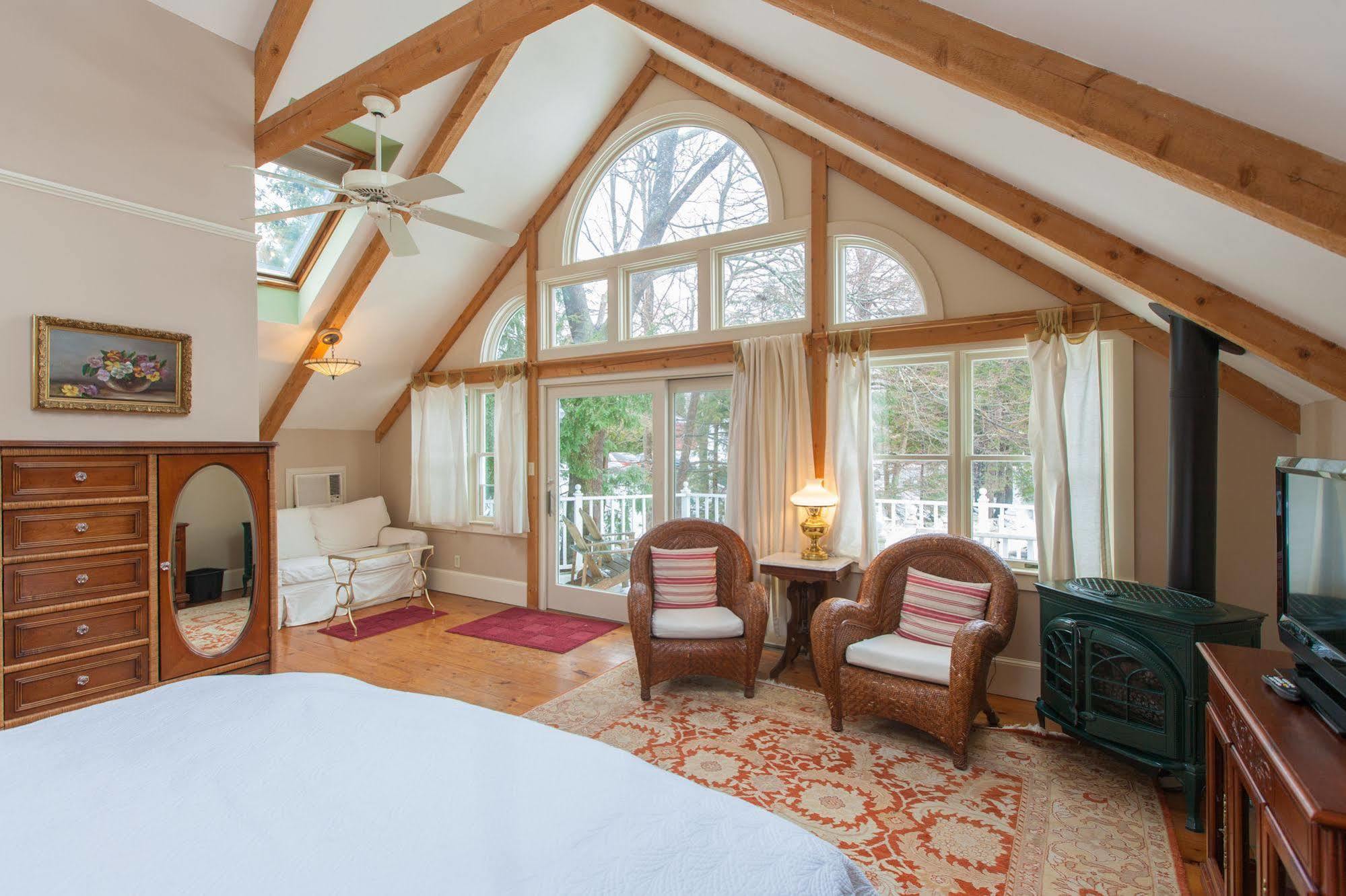 Camden Windward House Hotel ภายนอก รูปภาพ